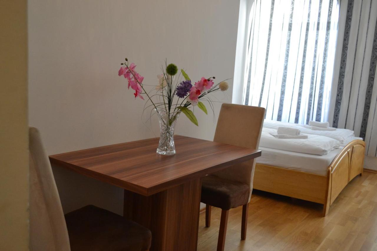 Goldfisch Apartment Taborstrasse Viena Exterior foto